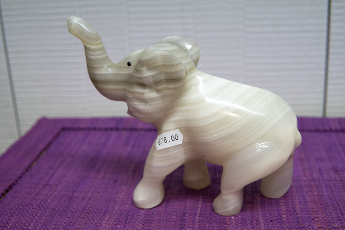 Éléphant marbre