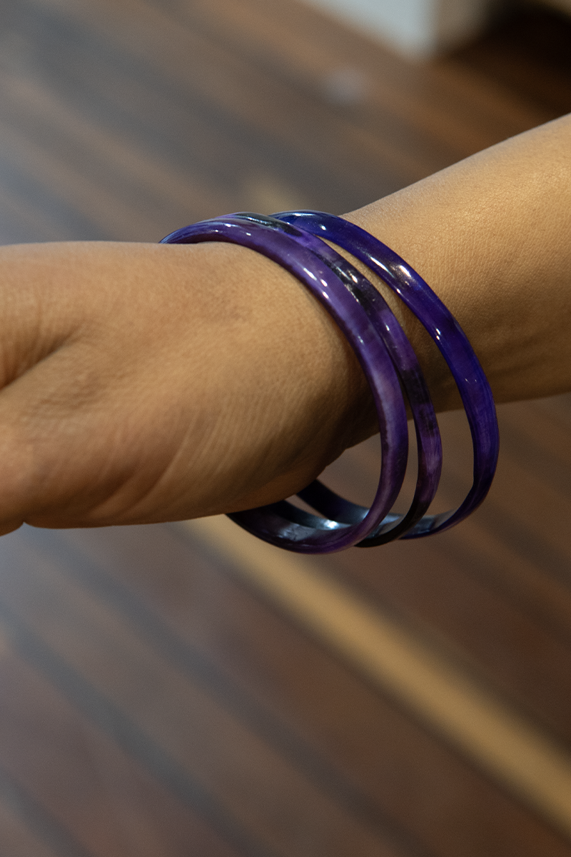 Bracelet anneau teinté • Corne de zébu de Madagascar