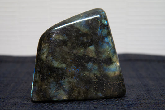 Labradorite 2