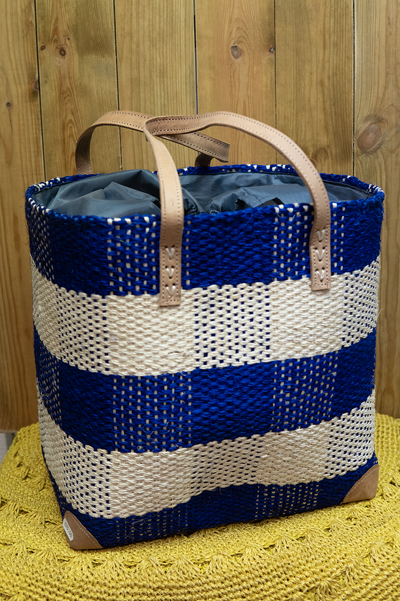 Panier en sisal, anse cuir