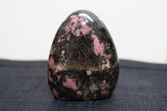 RHODONITE